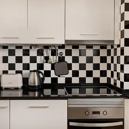 Exclusive | Bairro Alto Feel Лісабон