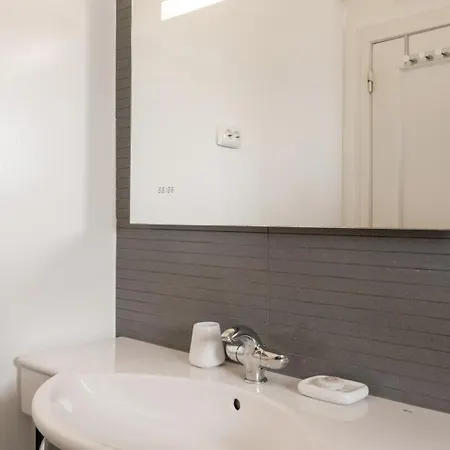Apartment Exclusive | Bairro Alto Feel *