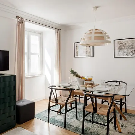 Exclusive | Bairro Alto Feel Апартаменты Лиссабон